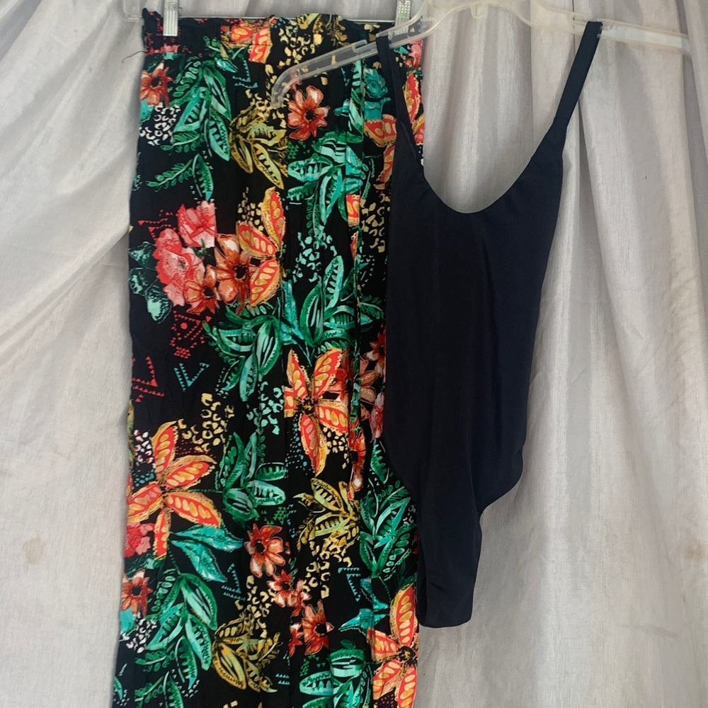 VENUS Black One-Piece Swimsuit with Green & Coral Floral pants